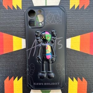 KAWS Art Case 12ProMax iPhone